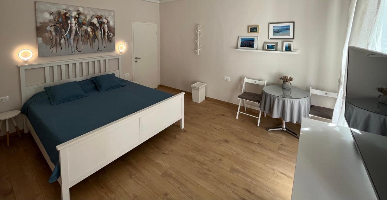 Apartment Check In Пула Екстериор снимка