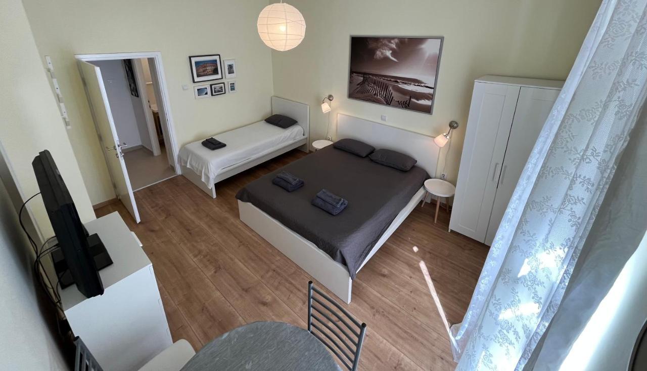 Apartment Check In Пула Екстериор снимка
